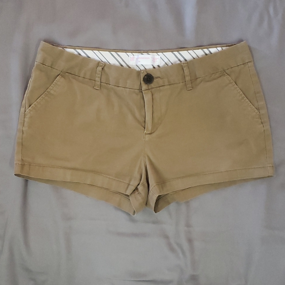 Khaki shorts size 13